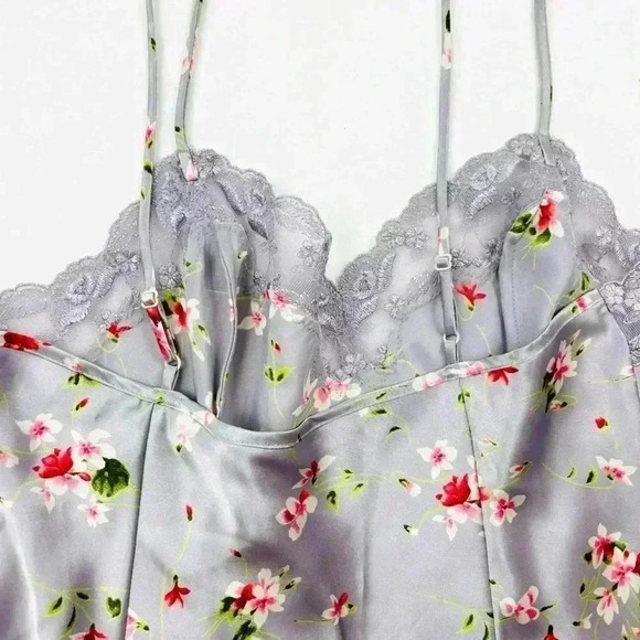 Vintage 90s Victoria's Secret Slip Nightgown Lavender Floral Lace Lingerie SizeS - Picture 9 of 16